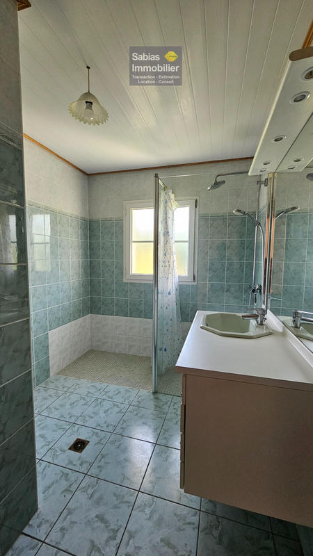 Maison - 102 m² - 5 pièces