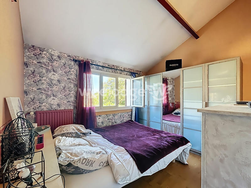 Maison - 99 m² - 5 pièces