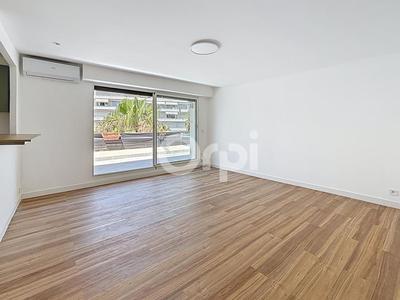 Studio - 36 m² - 1 pièce