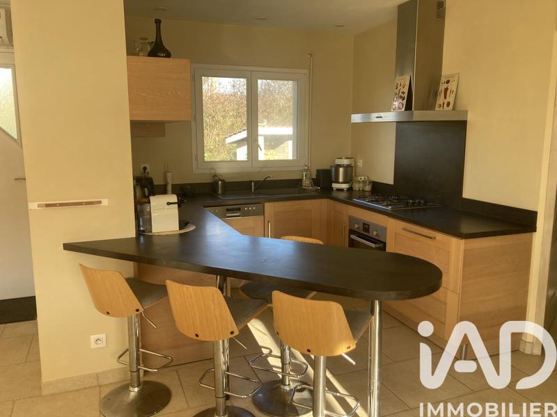 Maison - 140 m² - 6 pièces