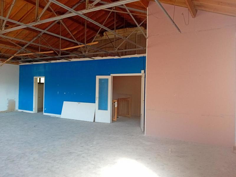 Appartement - 96 m² - 1 pièce