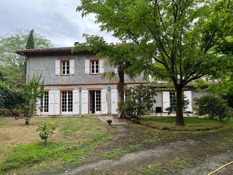 Maison - 135 m² - 6 pièces