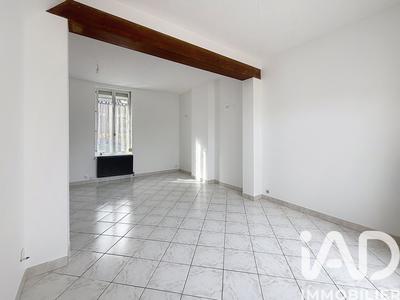Maison - 98 m² - 4 pièces