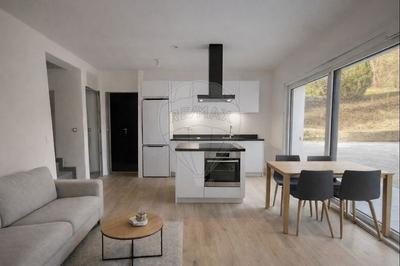 Maison - 83 m² - 5 pièces