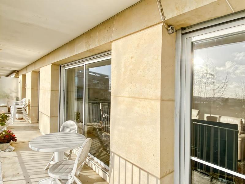 Appartement - 107 m² - 5 pièces
