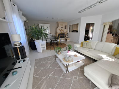 Maison - 130 m² - 4 pièces