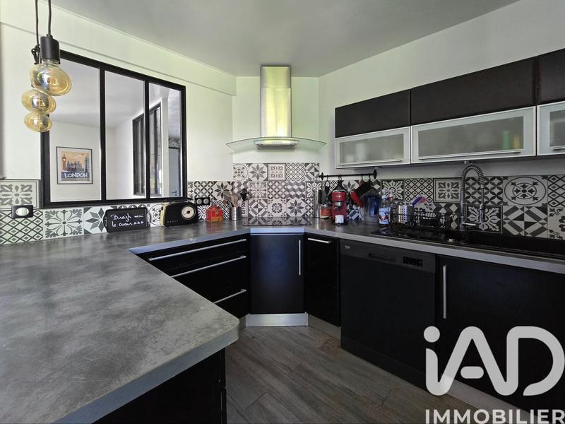 Maison - 120 m² - 7 pièces