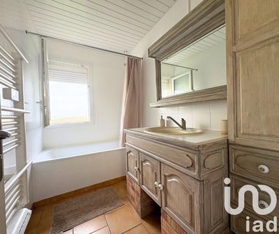 Maison - 97 m² - 6 pièces