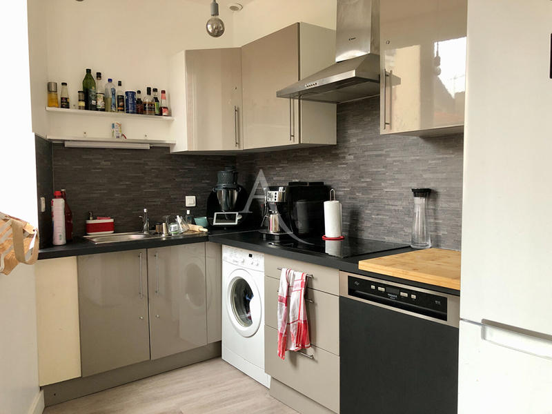 Appartement - 70 m² - 3 pièces