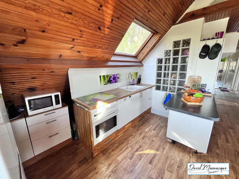 Duplex - 214 m² - 8 pièces