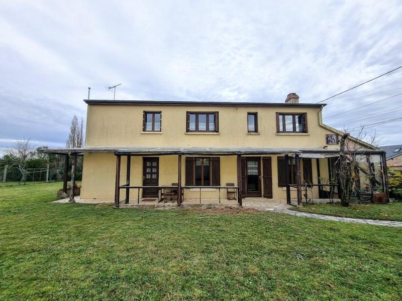 Maison - 107 m² - 5 pièces