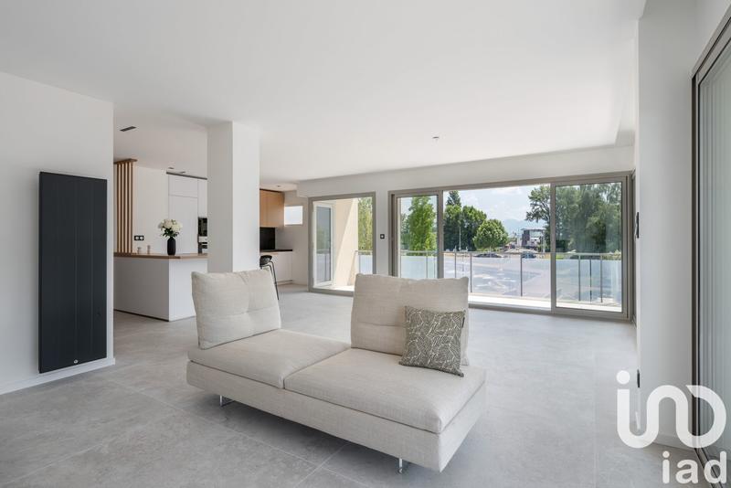 Appartement - 86 m² - 3 pièces