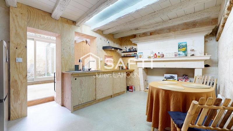 Maison - 90 m² - 4 pièces