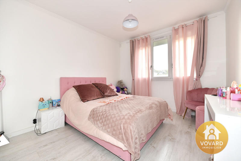 Maison - 156 m² - 9 pièces