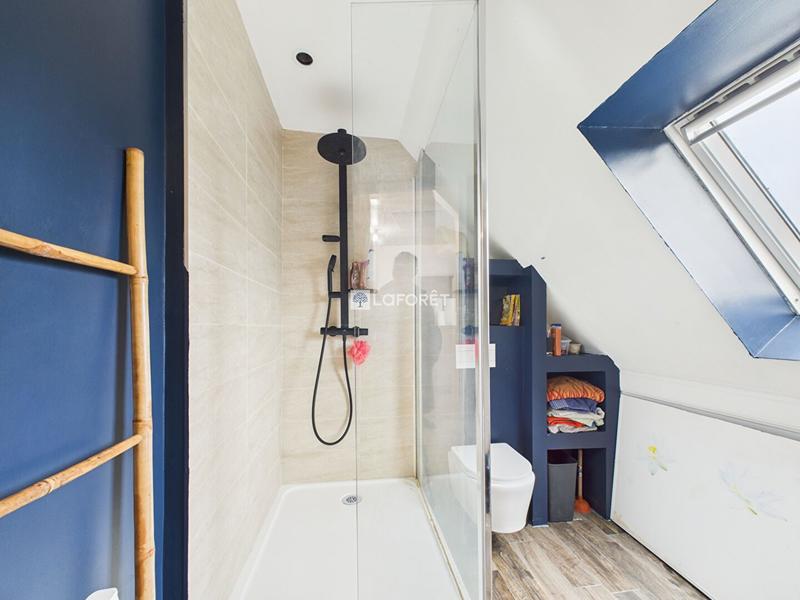 Maison - 102 m² - 6 pièces