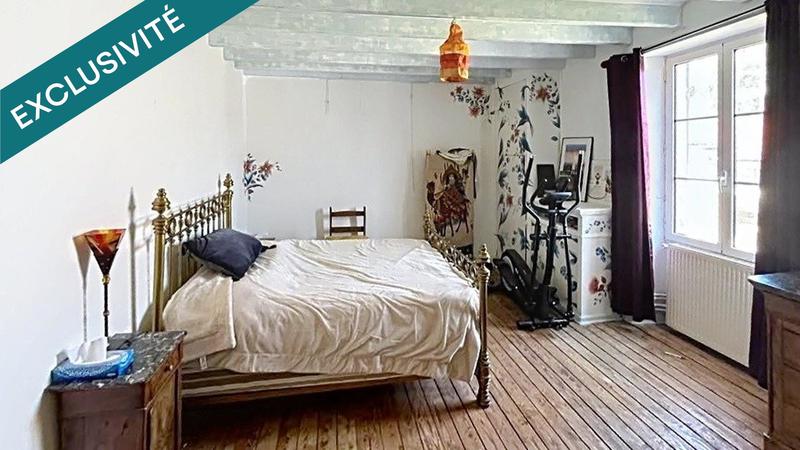 Maison - 302 m² - 10 pièces