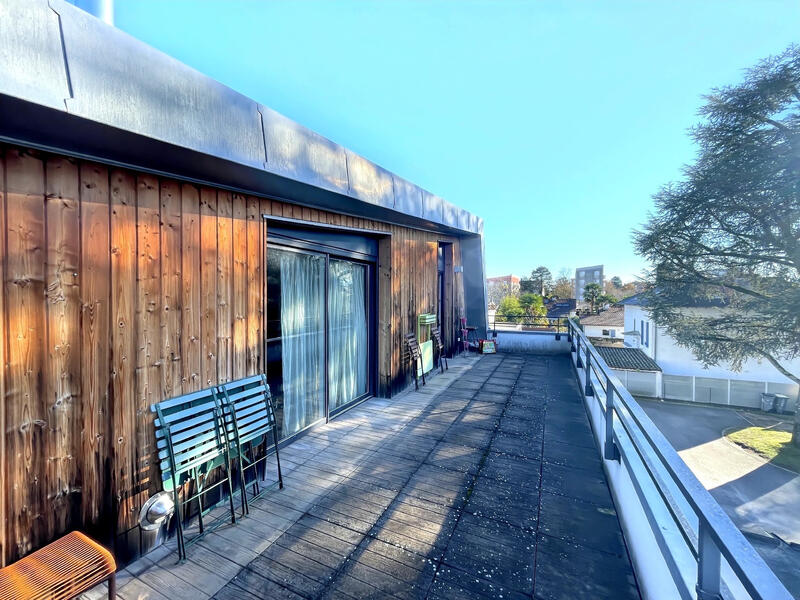 Appartement - 109 m² - 4 pièces