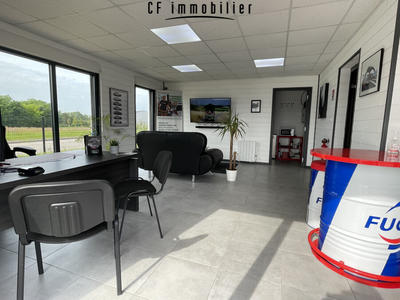 Local commercial - 320 m² - 2 pièces