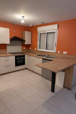 Maison - 90 m² - 4 pièces