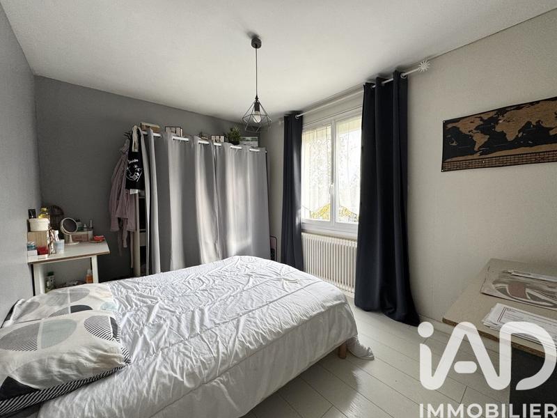 Maison - 97 m² - 5 pièces