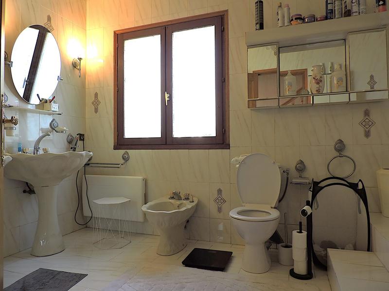 Maison - 183 m² - 8 pièces