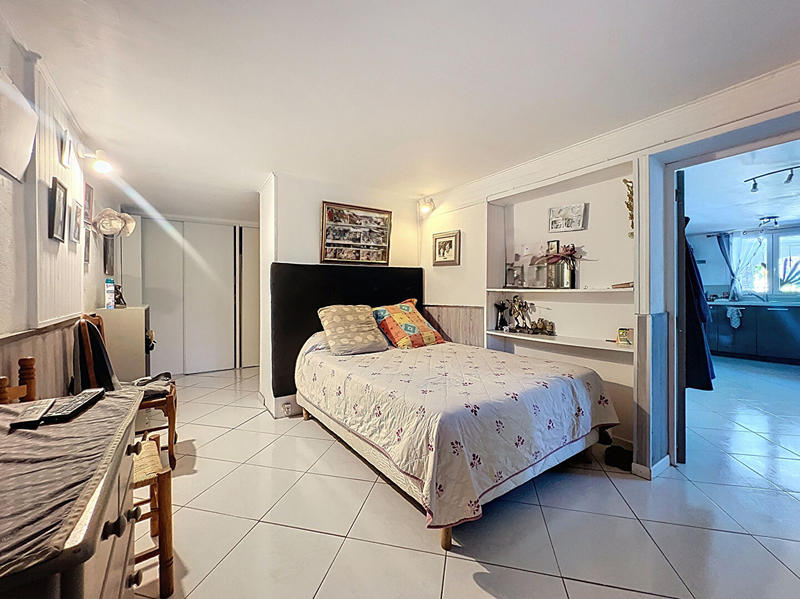 Maison - 160 m² - 7 pièces