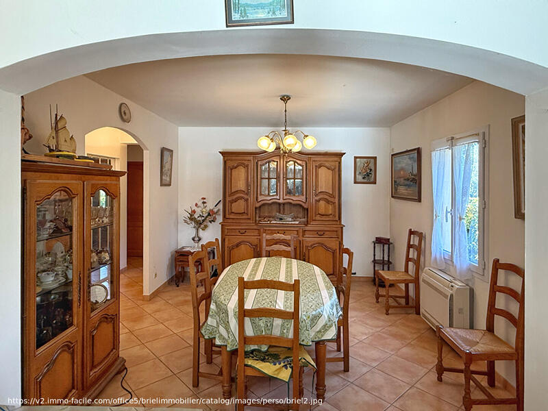 Maison - 152 m² - 7 pièces