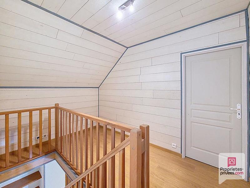 Maison - 160 m² - 7 pièces