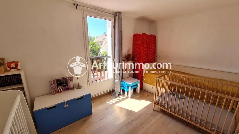 Maison - 110 m² - 7 pièces