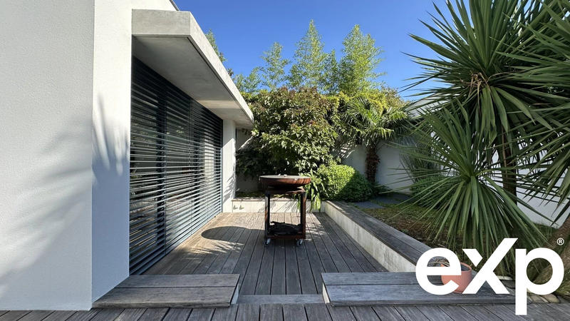 Villa - 180 m² - 5 pièces