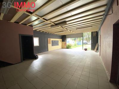 Local commercial - 360 m² - 6 pièces