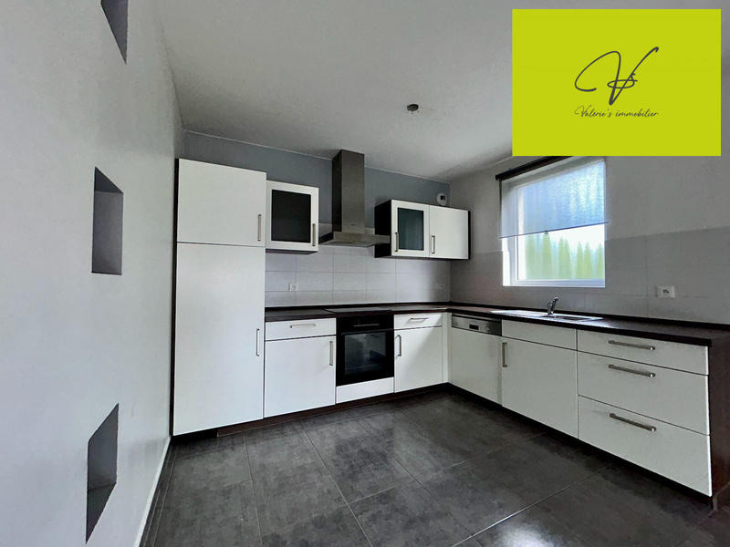 Appartement - 93 m² - 5 pièces