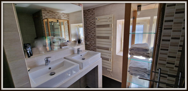 Maison de ville - 135 m² - 6 pièces