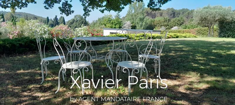 Maison - 192 m² - 5 pièces