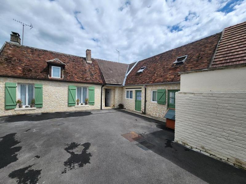 Maison - 148 m² - 6 pièces