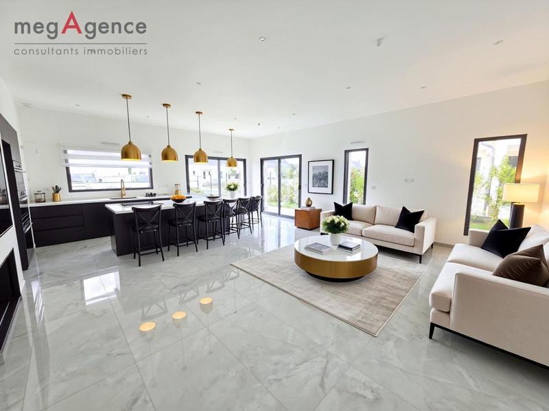 Maison - 125 m² - 6 pièces