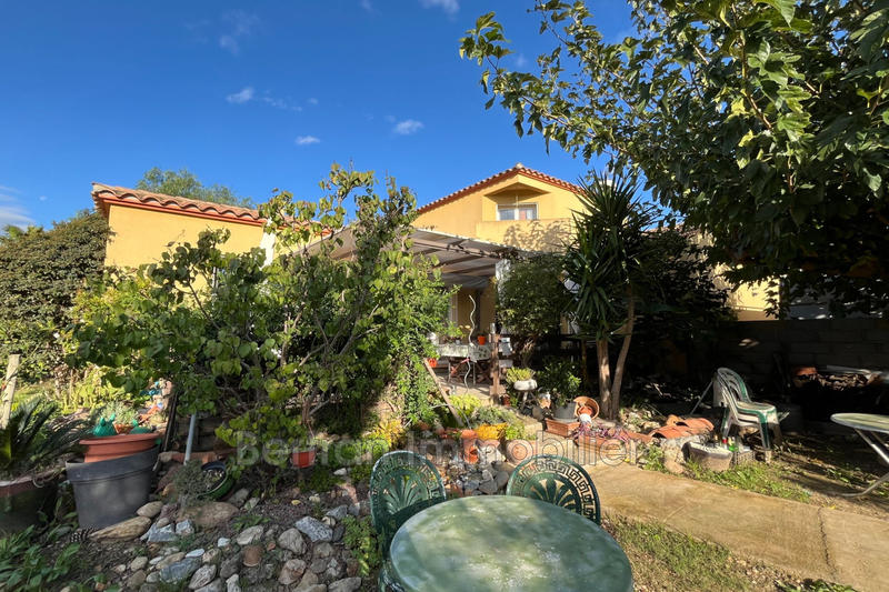 Villa - 141 m² - 4 pièces