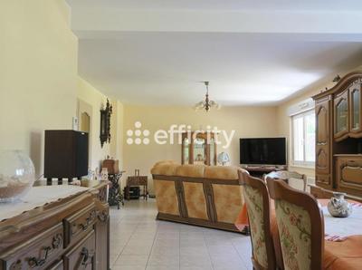 Maison - 115 m² - 6 pièces