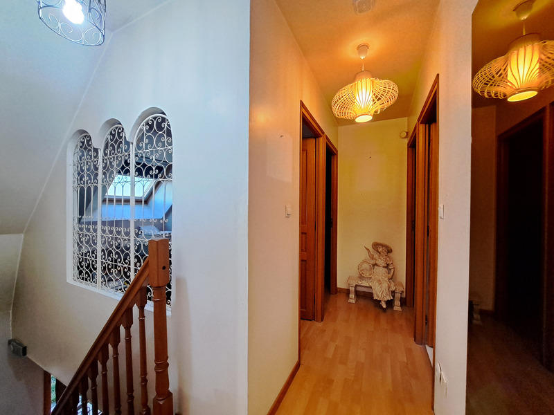 Pavillon - 116 m² - 7 pièces