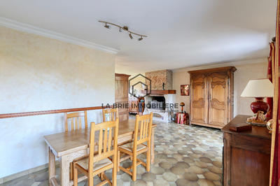 Maison - 124 m² - 6 pièces