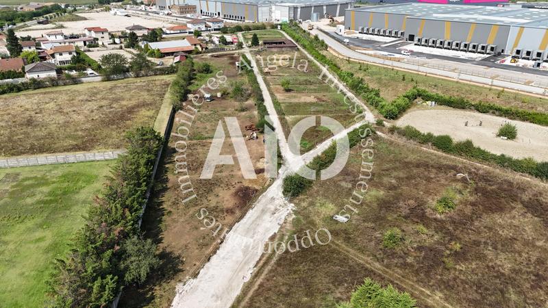 Terrain de loisirs - 30 000 m²