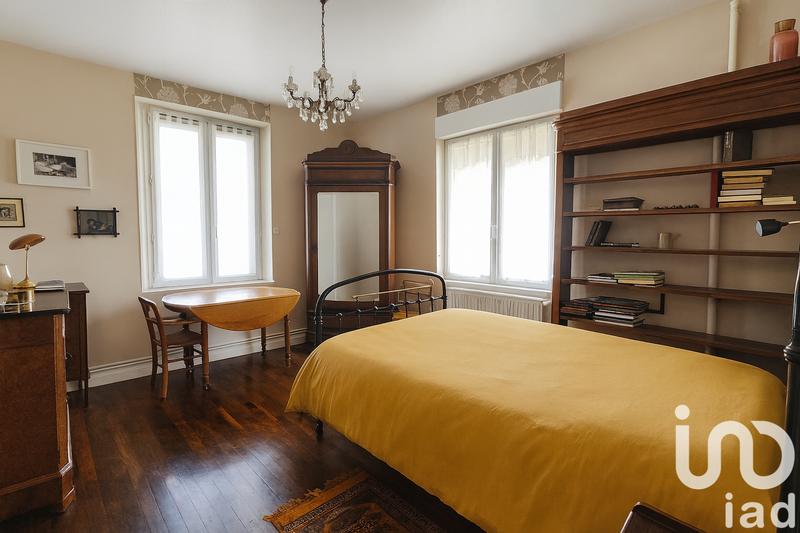 Maison - 162 m² - 7 pièces