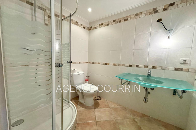 Maison - 138 m² - 5 pièces