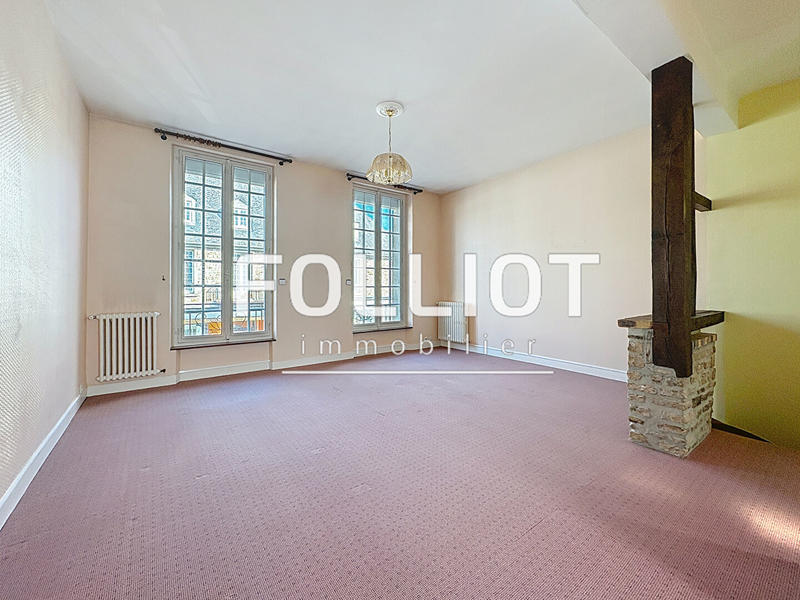 Immeuble - 5 pièces