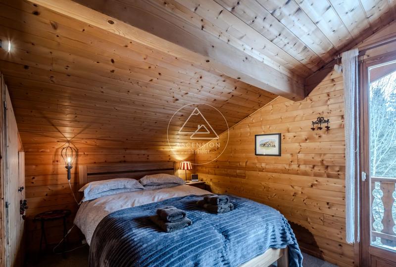 Châlet - 83 m² - 4 pièces