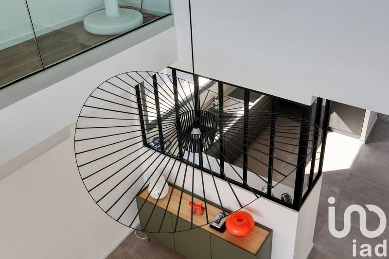 Duplex - 178 m² - 5 pièces