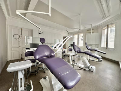 Local commercial - 229 m²