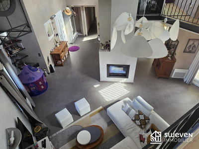 Maison - 160 m² - 4 pièces