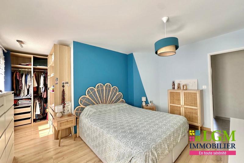 Maison - 171 m² - 6 pièces