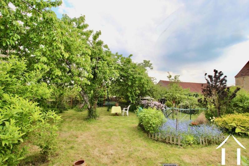 Maison - 274 m² - 9 pièces